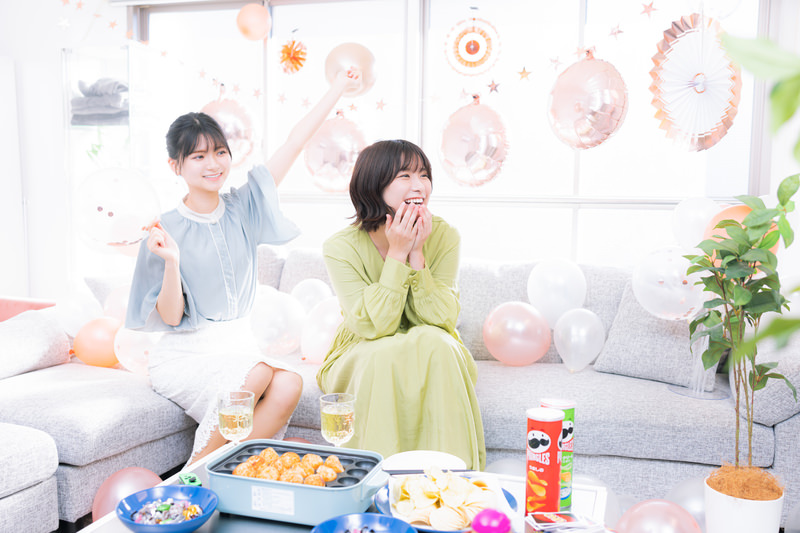 全5グループのメンバー誕生日＆メンバーカラー完全まとめ